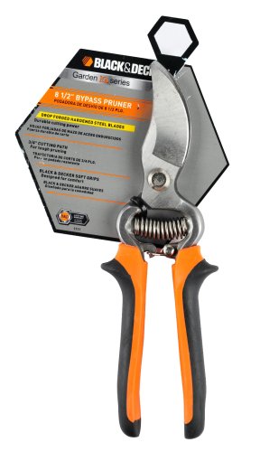 Black Decker 1111 Classic 85-Inch Bypass Garden Pruner With 34-Inch Cutting Capacity