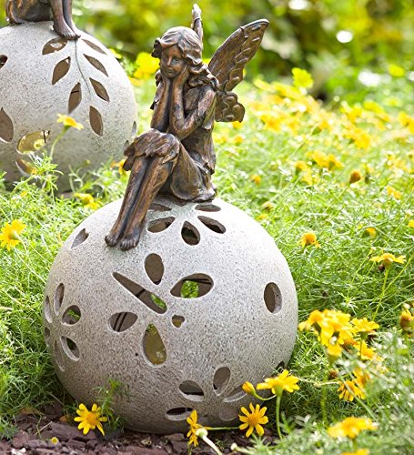 Plow and Hearth Fairy Solar Globe Garden Light Daydreaming