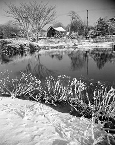 Posterazzi Old house and pond in winter Poster Print 24 x 36
