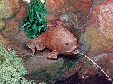 Becket Goldfish Pond Spitter