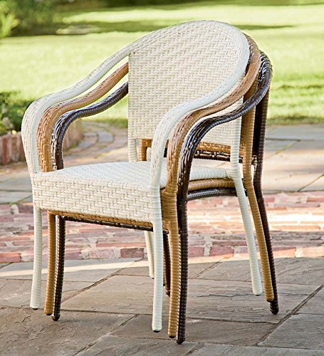 Outdoor Wicker Chair 25L x 23W x 35H in Brown