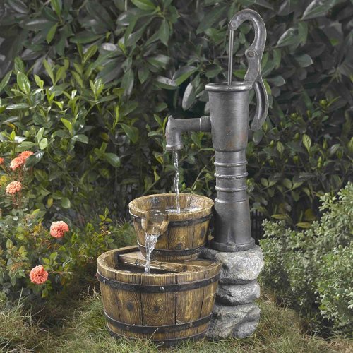 Old Fashion Water Pump Outdoor Fountain