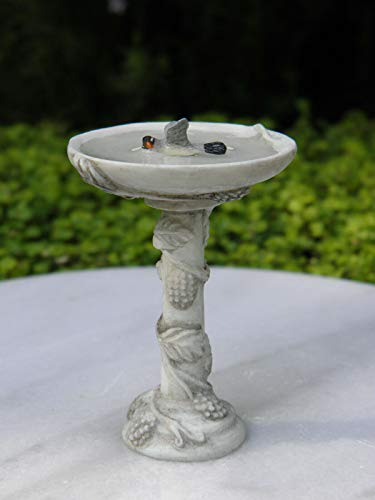 Miniature Dollhouse FAIRY GARDEN Furniture ~ Gray Resin Bird Bath w Bird ~ NEW Fairy Garden Micro Landscape Craft Decor