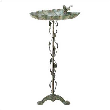 Gifts & Decor Verdigris Leaf Antique Style Outdoor Garden Birdbath