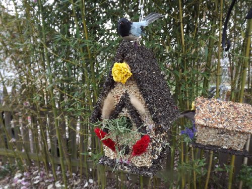 Edible Birdfeeder - Tall Dark Birdhouse