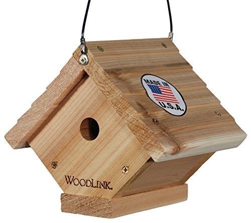 Woodlink Traditional Wren House - Natural Cedar Bird House