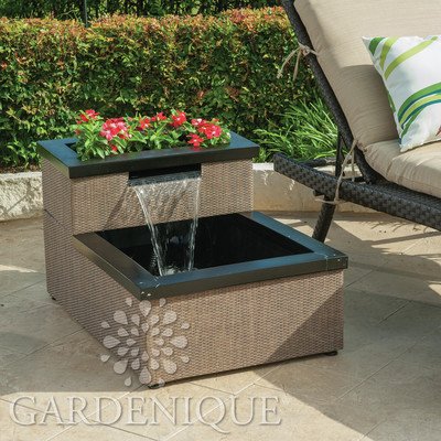 Outdoor Garden Patio Pond Fountain with Lit Spillway