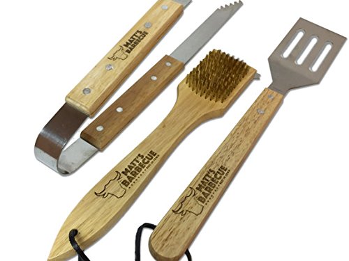 The Smart Baker Personalized Barbeque Grill Utensil Set Includes Spatula Tongs and Brush - Grilling Tools for Dad Groomsmen Gift