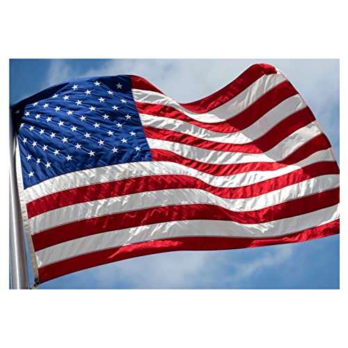 VIPPER American Flag 3x5 FT Outdoor  USA Heavy duty Nylon US Flags with Embroidered Stars Sewn Stripes and Brass Grommets