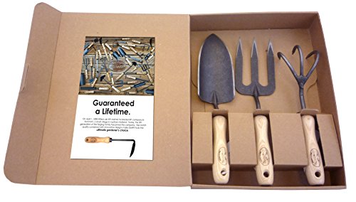 Dewit 3Piece Tool Gift Set with 3Tine Cultivator Forged Trowel and Forged Hand Fork
